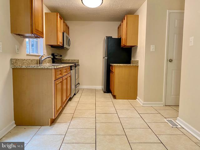 10334 APPLE RIDGE RD