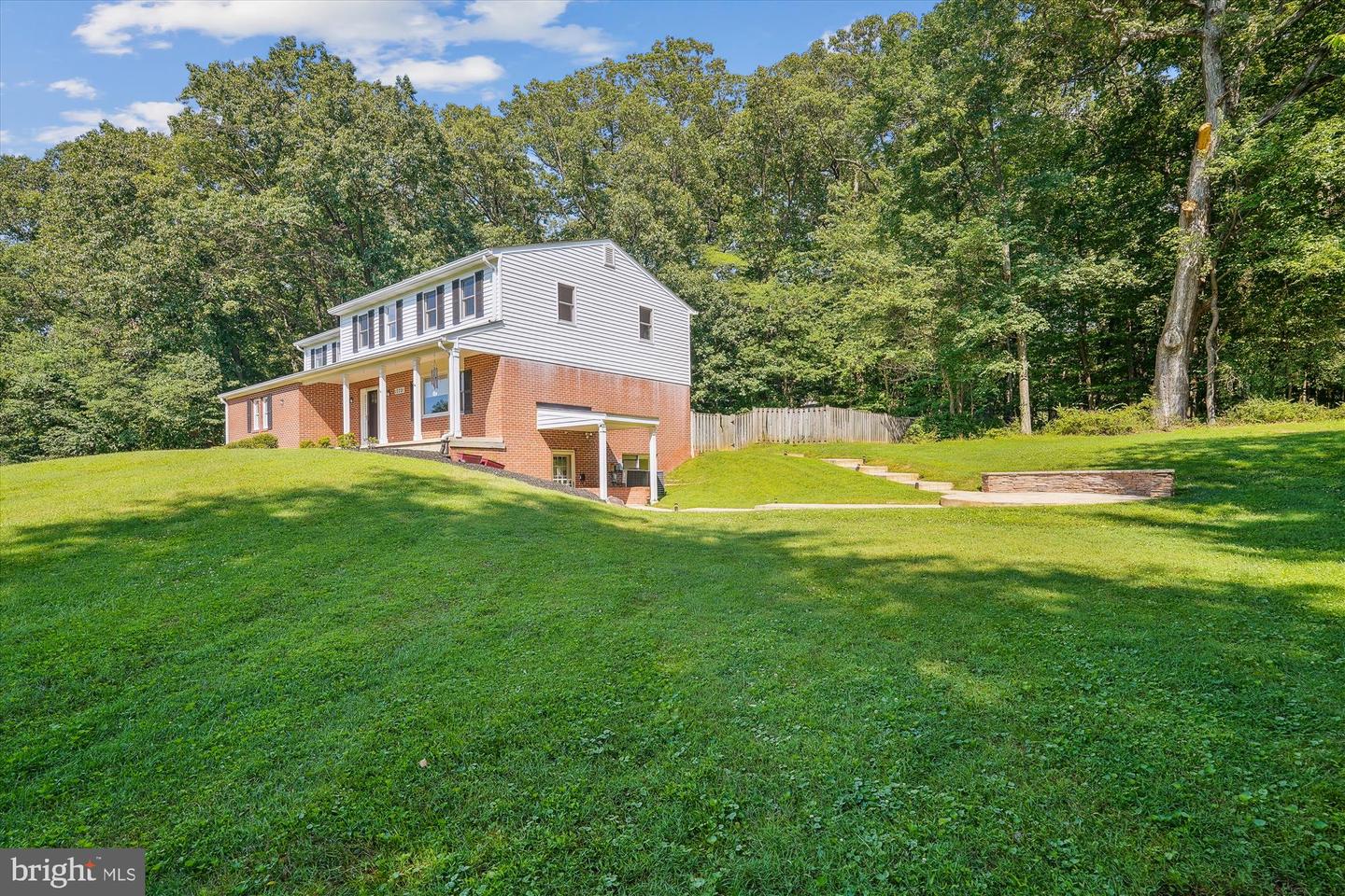 17721 Lisa Dr