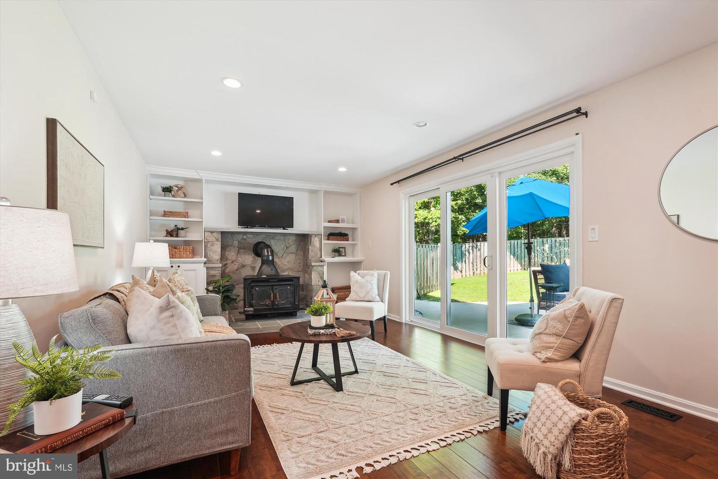 17721 Lisa Dr