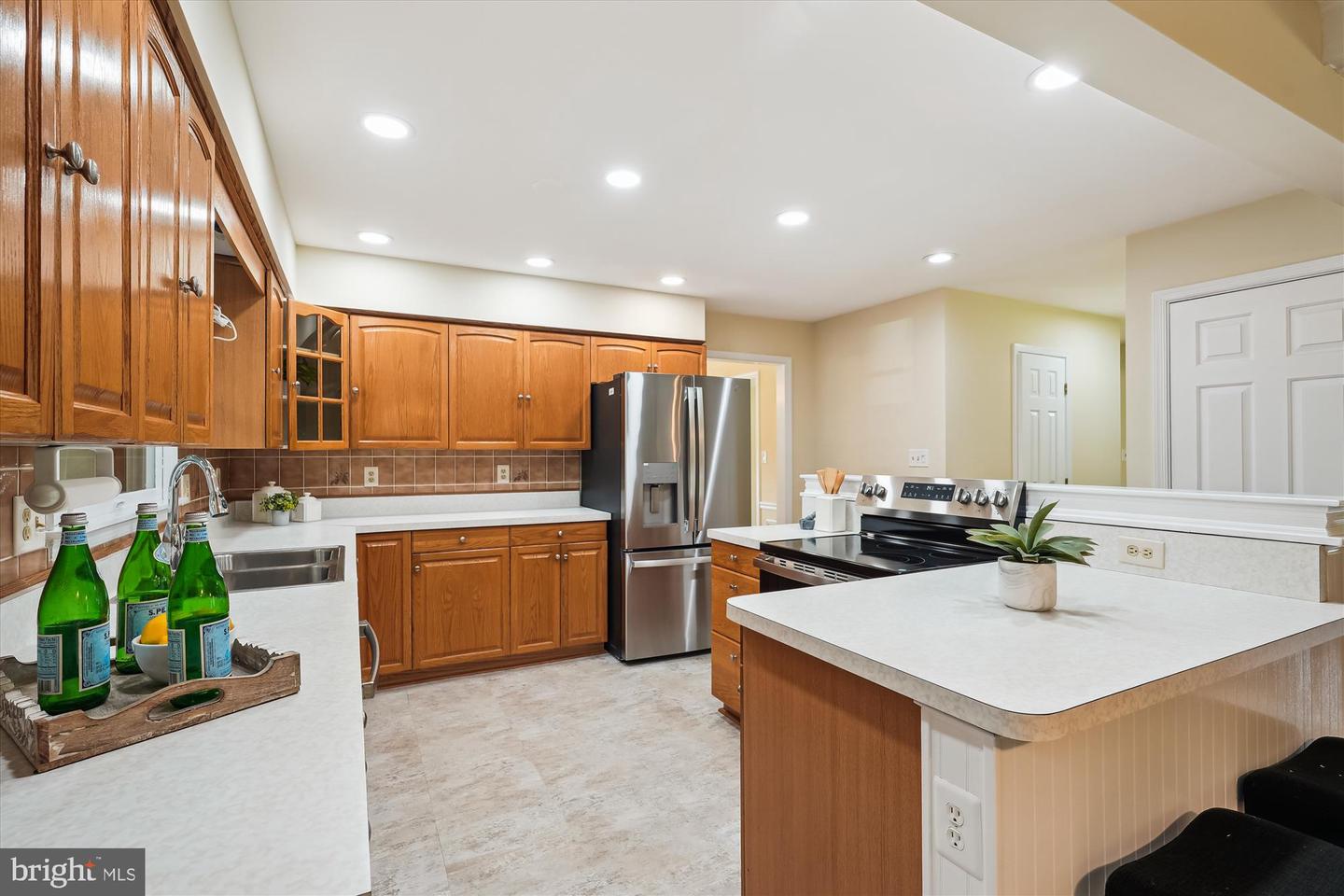 7300 Needwood Rd