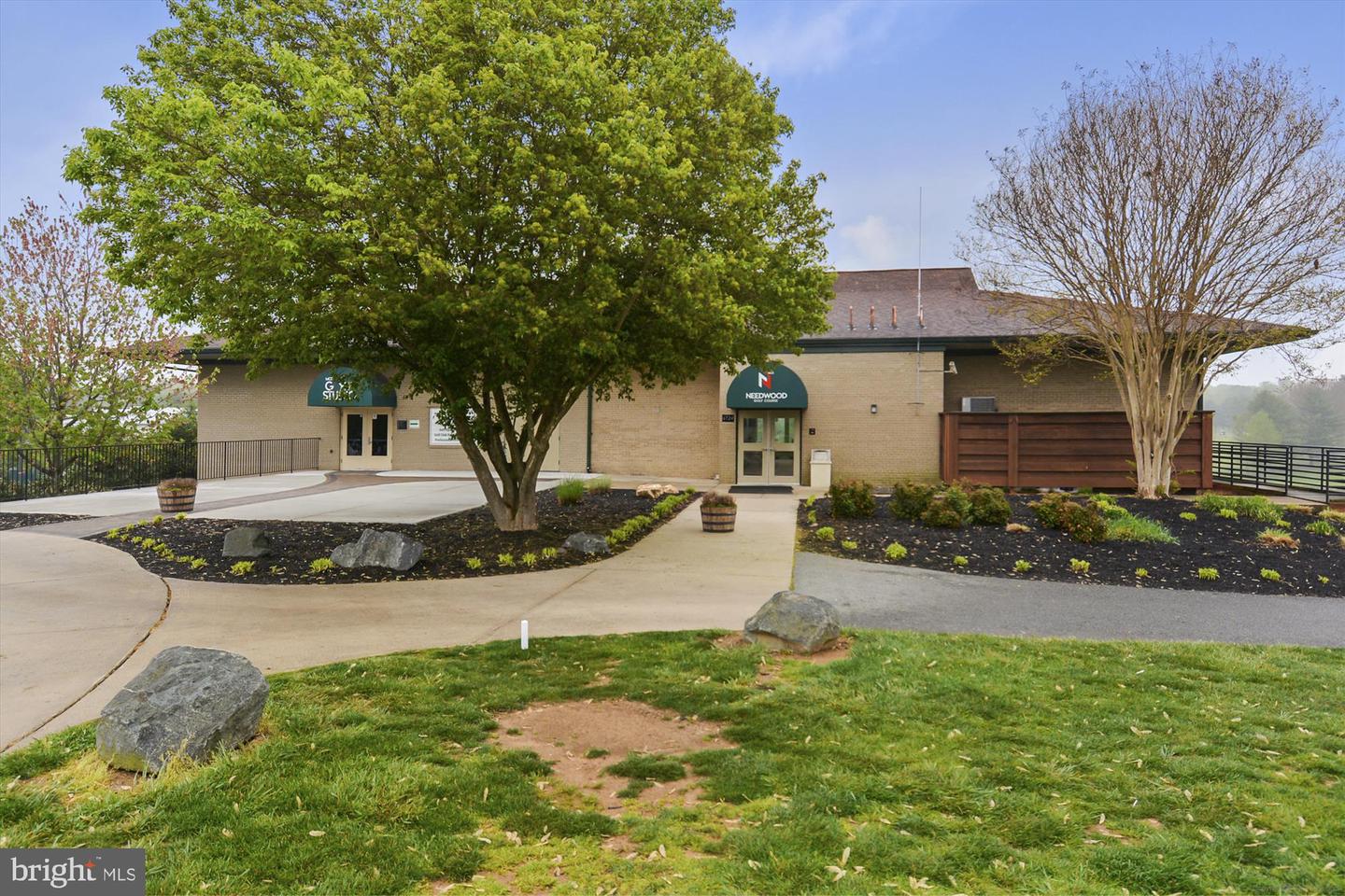 7300 Needwood Rd