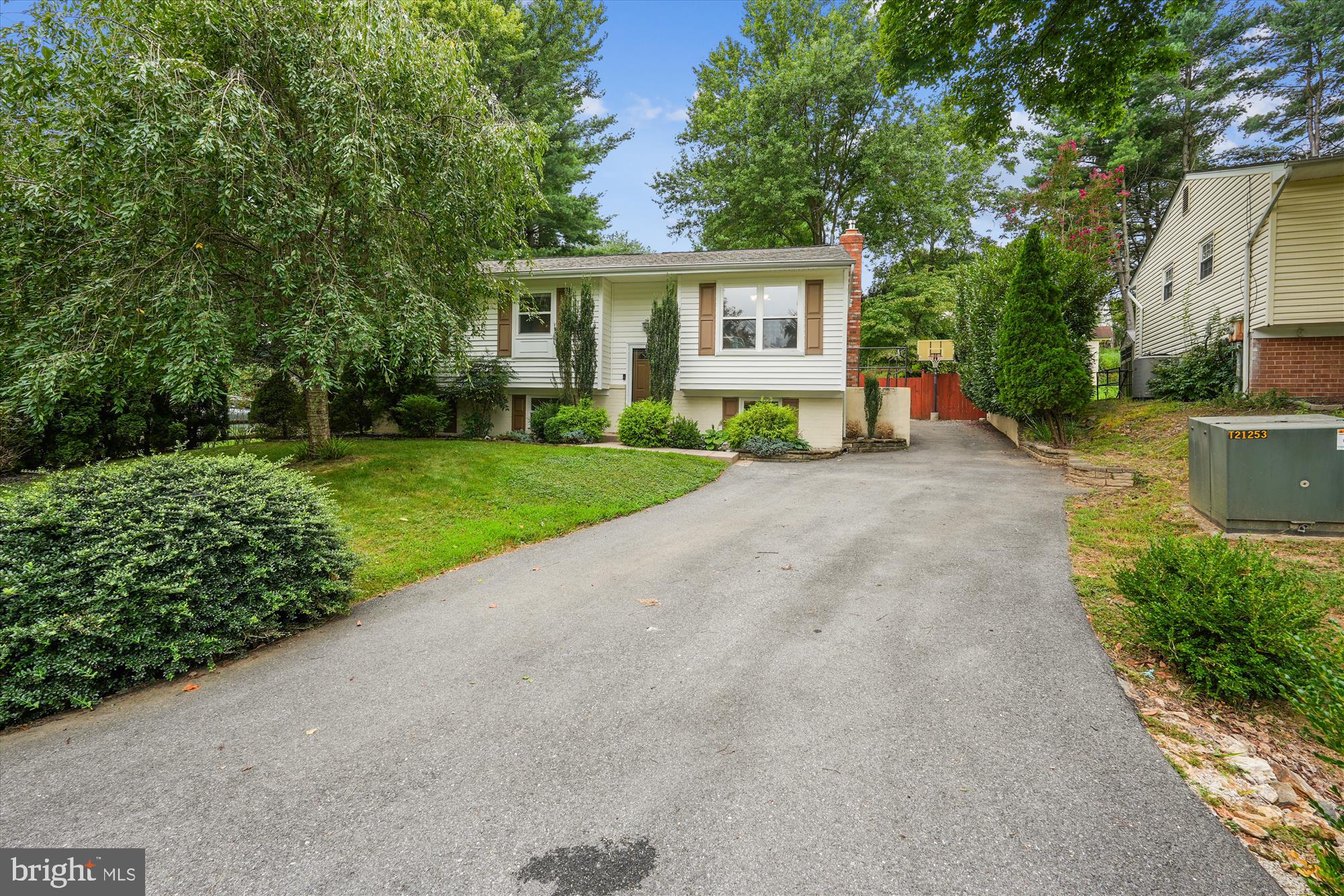 24304 FLAMINGO TERRACE