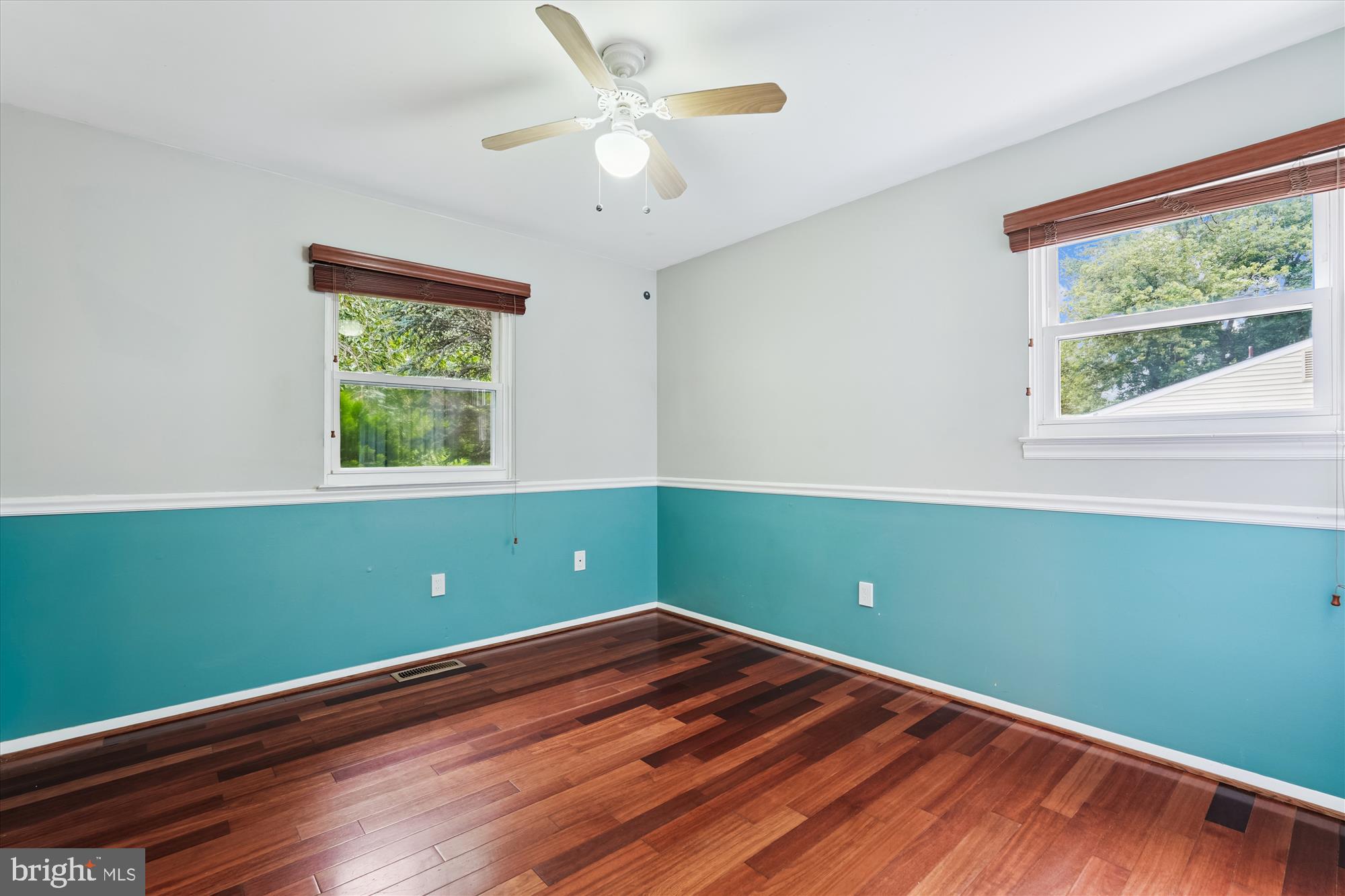 24304 FLAMINGO TERRACE