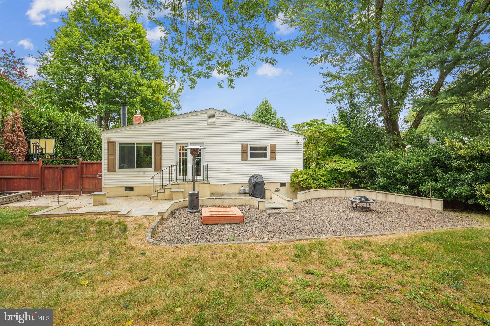 24304 FLAMINGO TERRACE