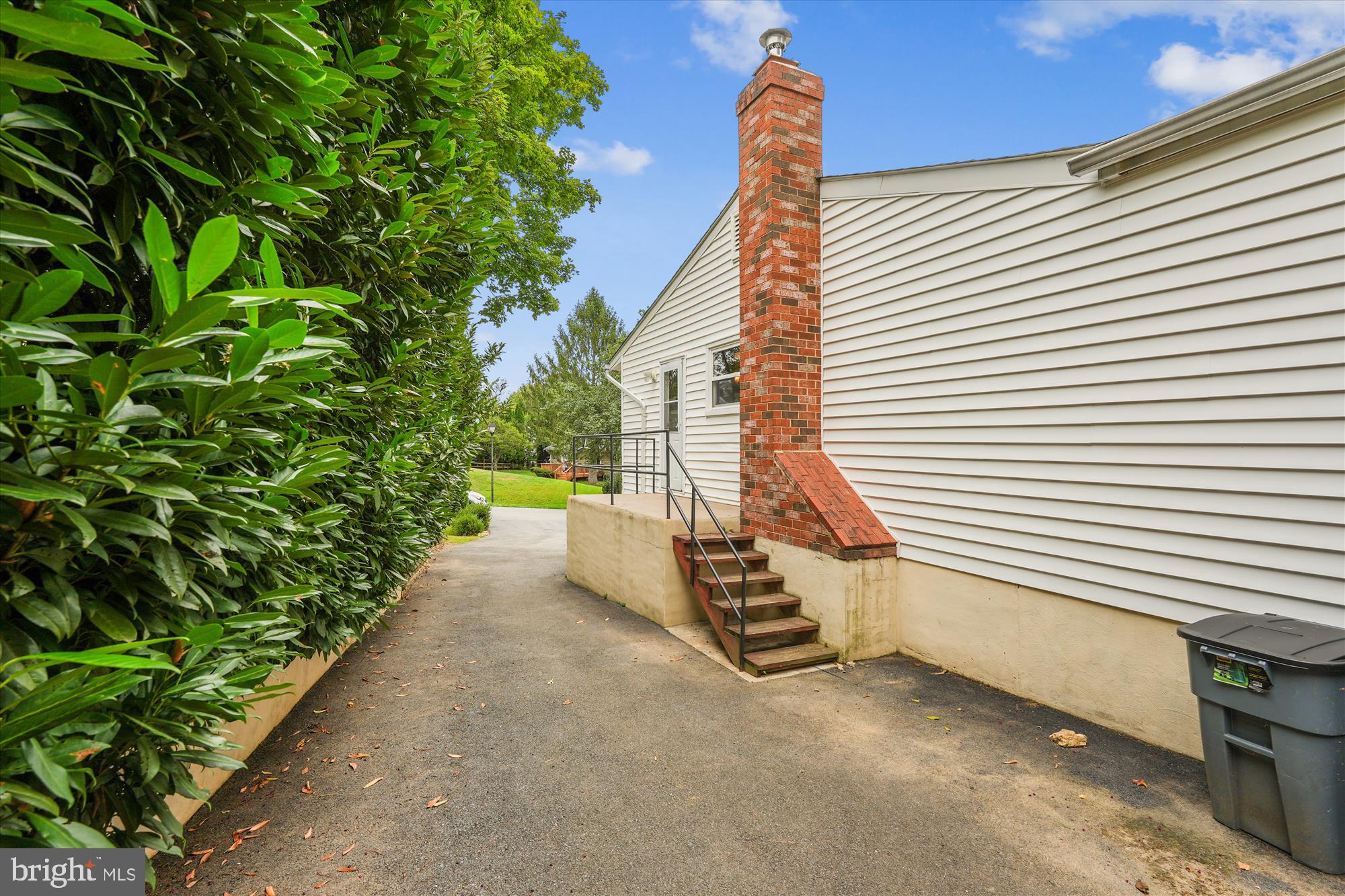 24304 FLAMINGO TERRACE