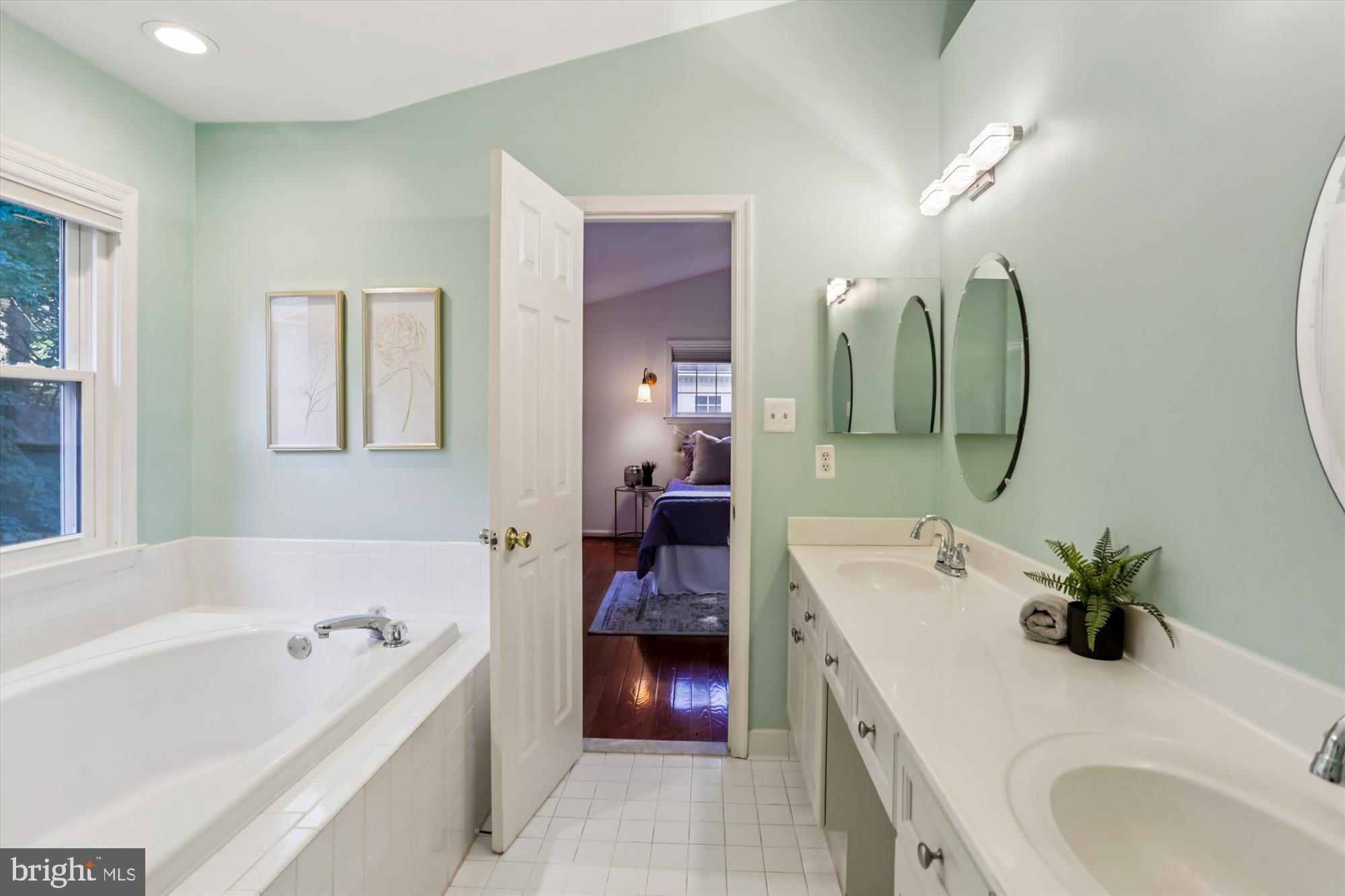 3318 MILLS CROSSING PLACE