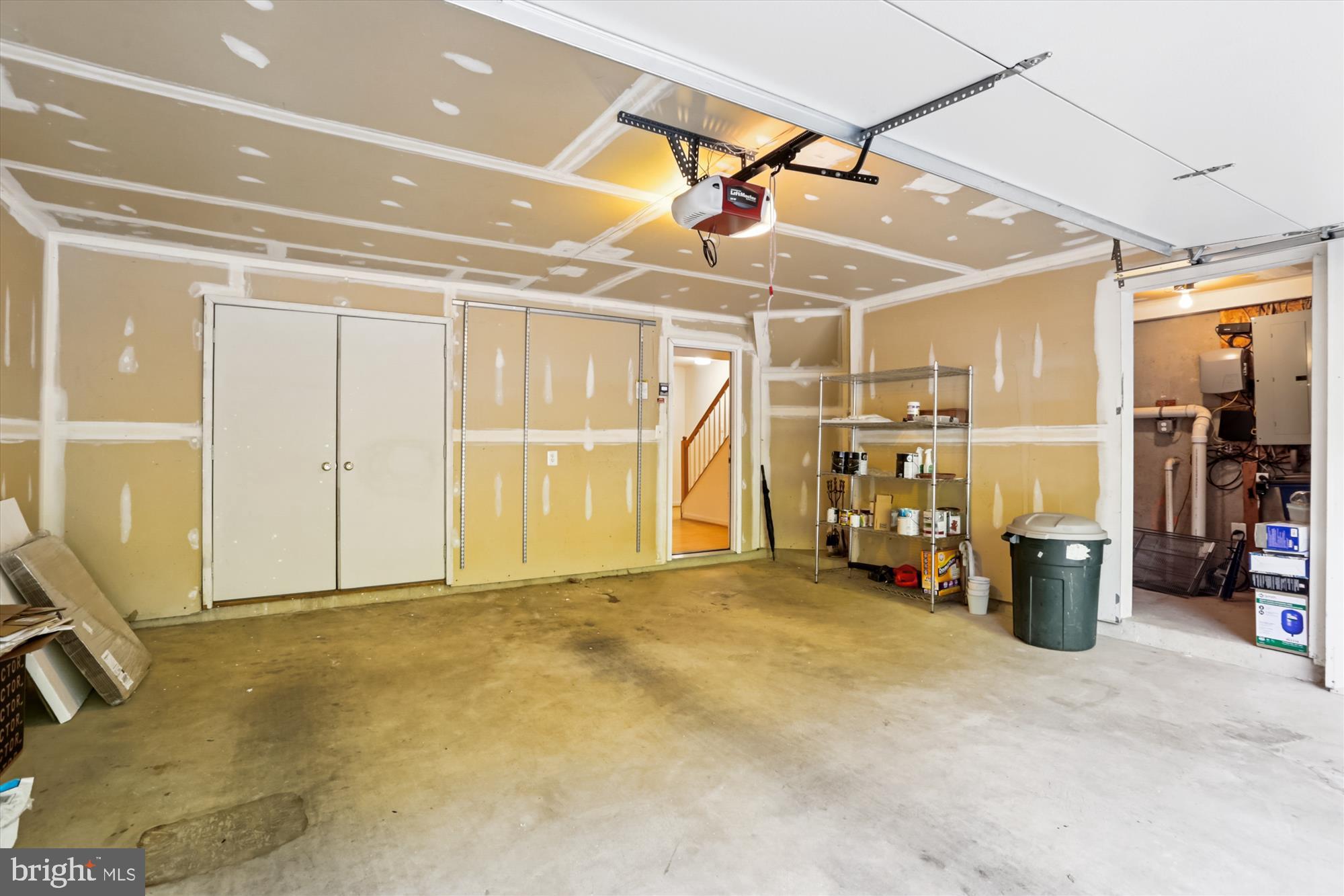 3318 MILLS CROSSING PLACE