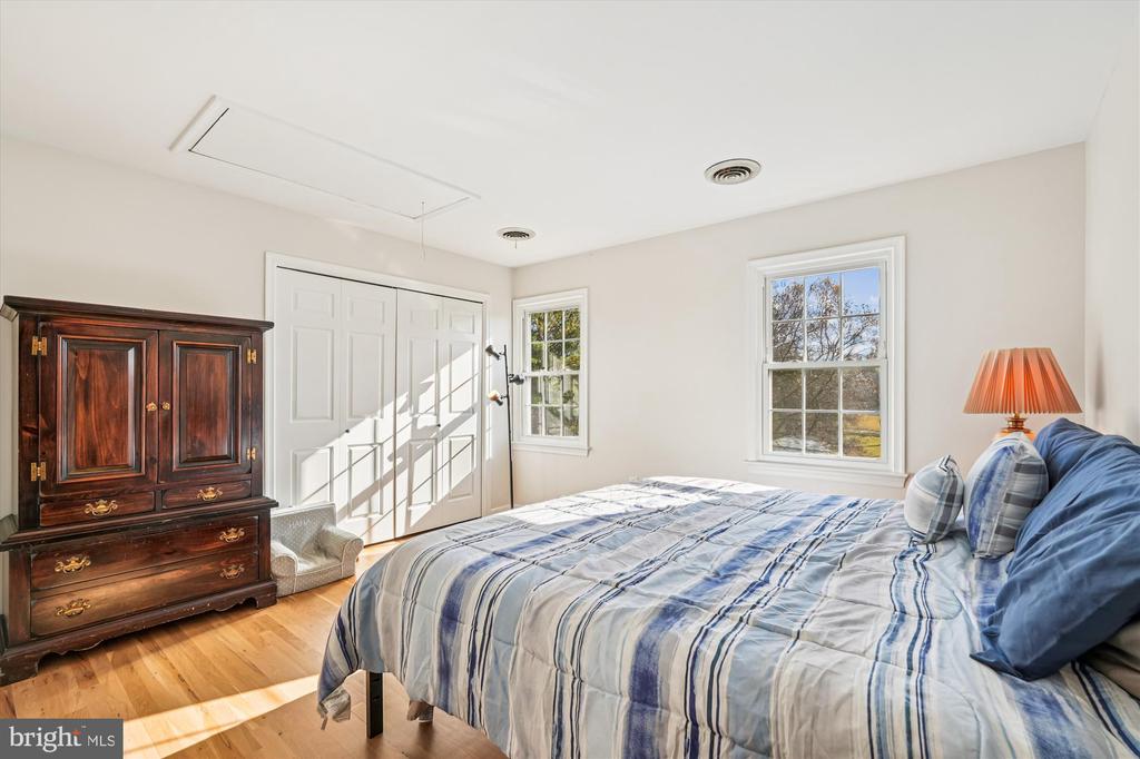 5709 FOGGY LANE