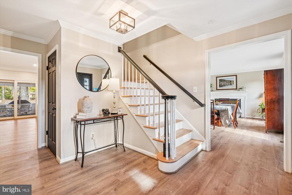 5709 FOGGY LANE