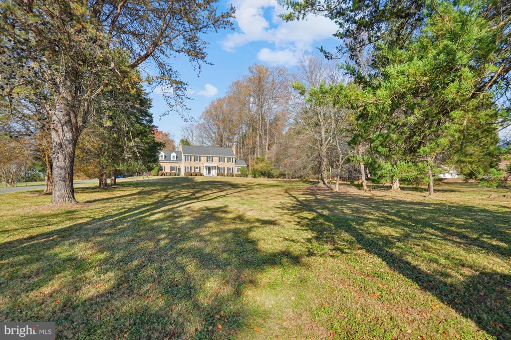 5709 FOGGY LANE