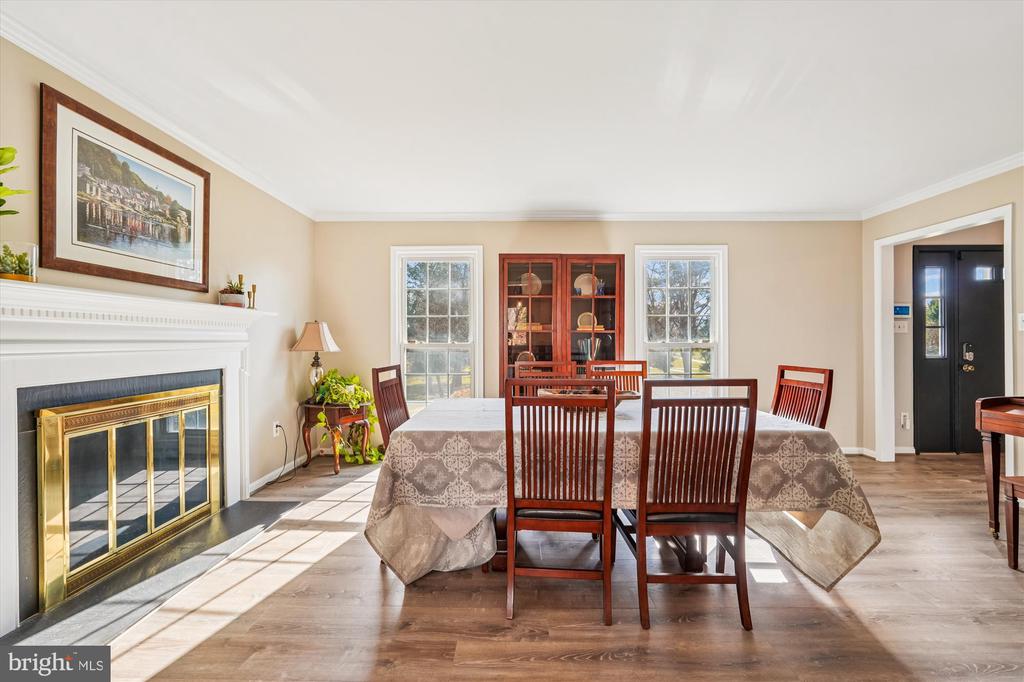 5709 FOGGY LANE