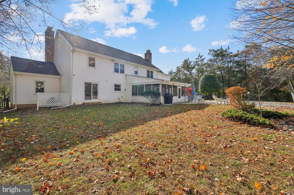 5709 FOGGY LANE
