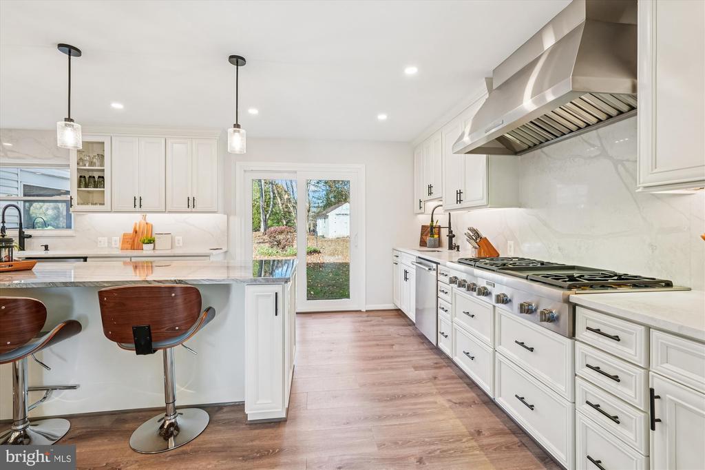 5709 FOGGY LANE
