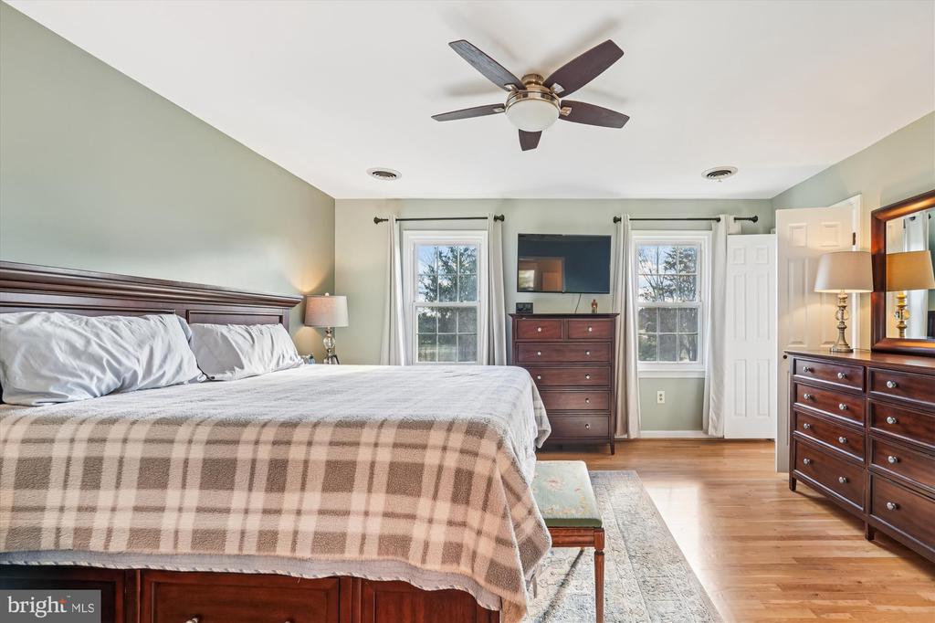 5709 FOGGY LANE