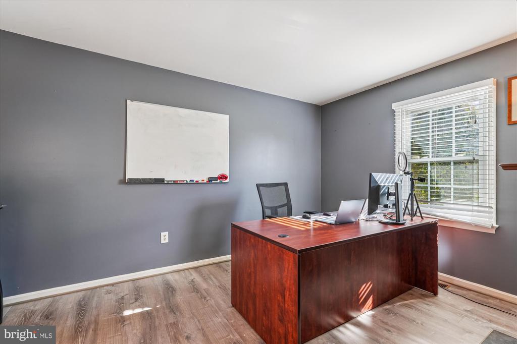 5709 FOGGY LANE
