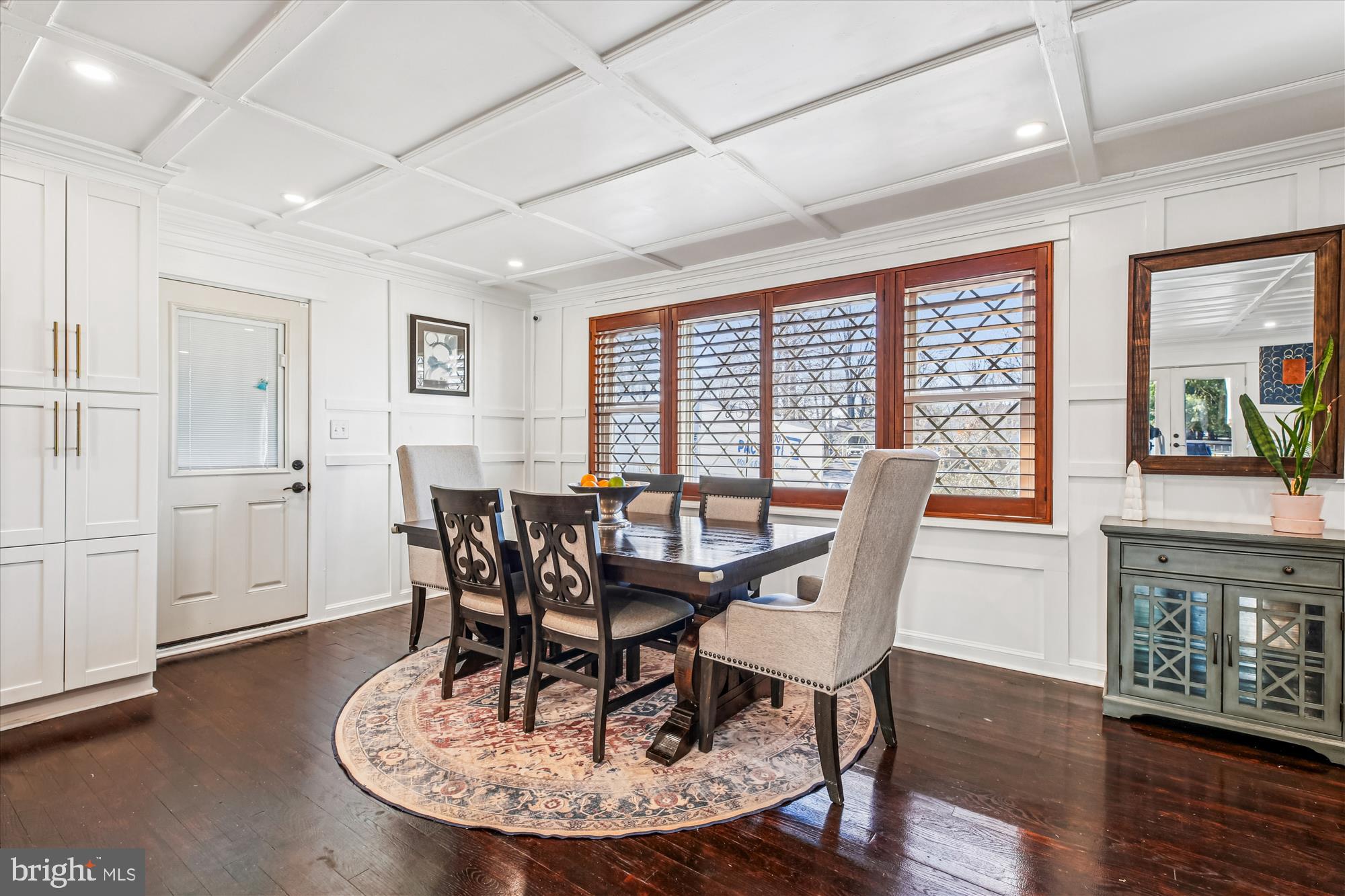 6917 HORIZON TERRACE