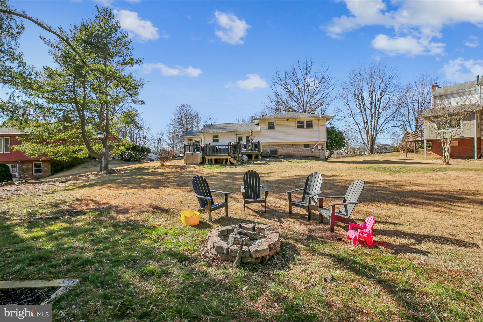 6917 HORIZON TERRACE