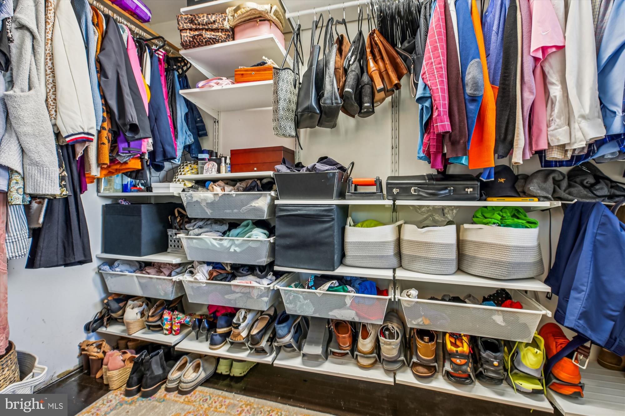 6917 HORIZON TERRACE