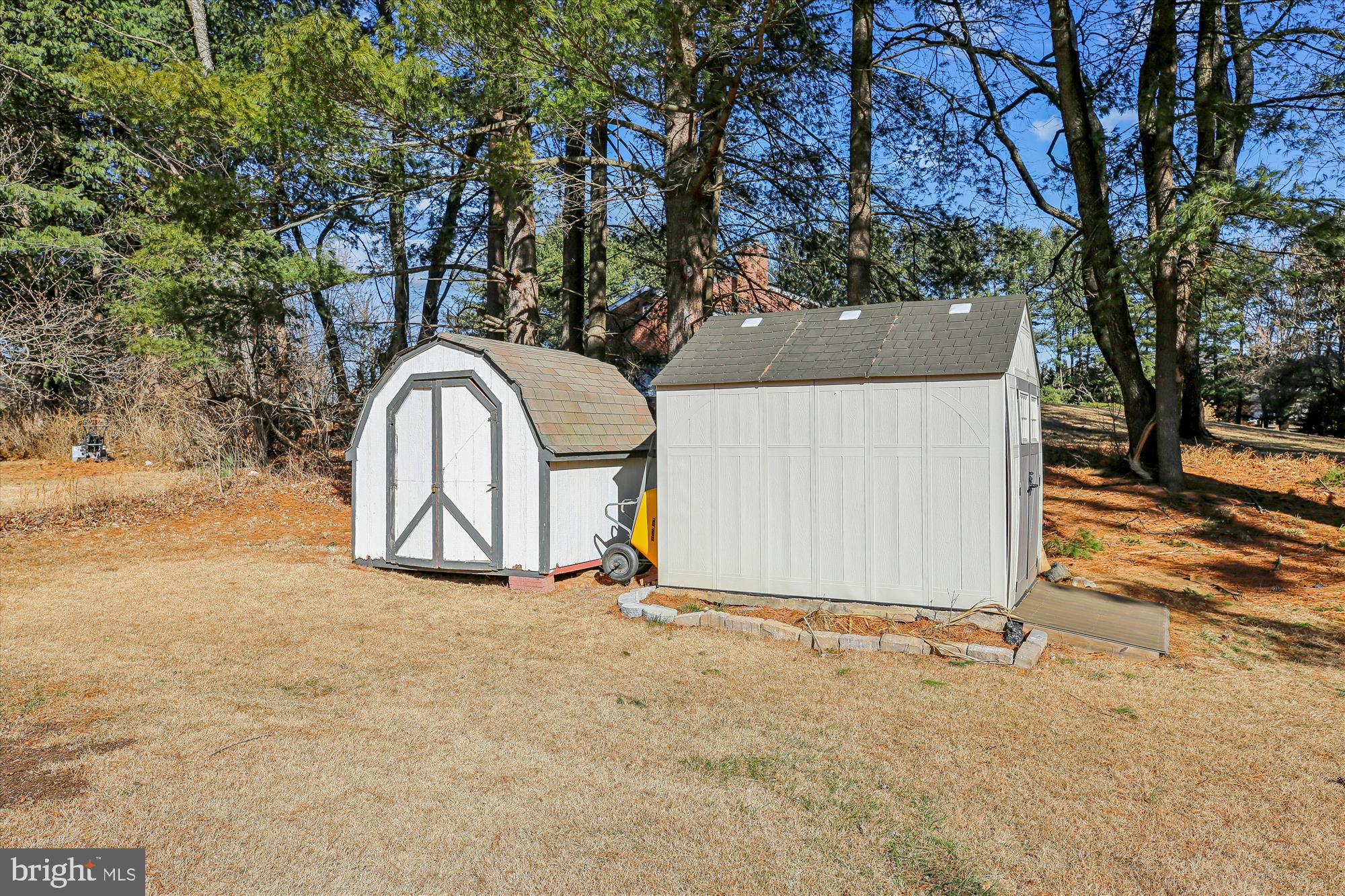 6917 HORIZON TERRACE