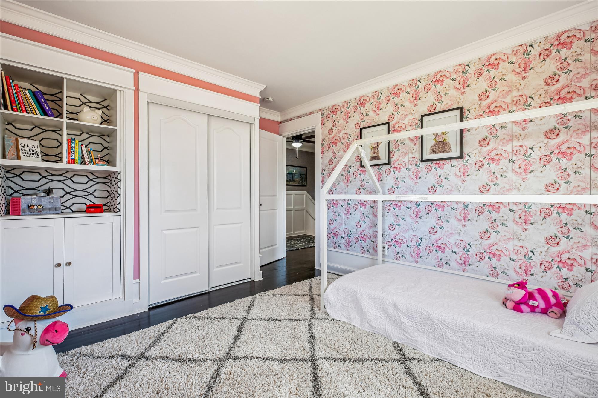 6917 HORIZON TERRACE