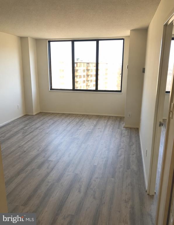 5225 Unit 1814S POOKS HILL