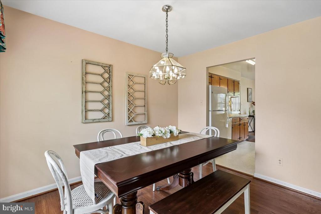 16725 FRONTENAC TERRACE