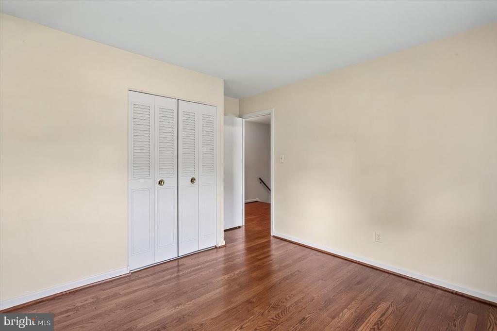 16725 FRONTENAC TERRACE