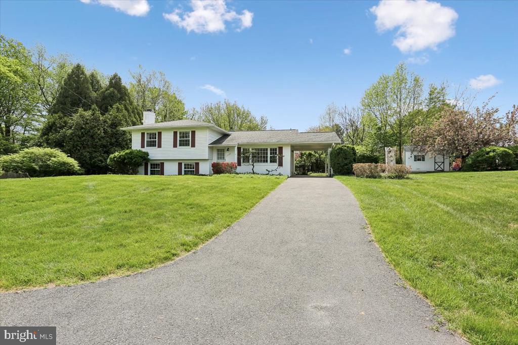 16725 FRONTENAC TERRACE