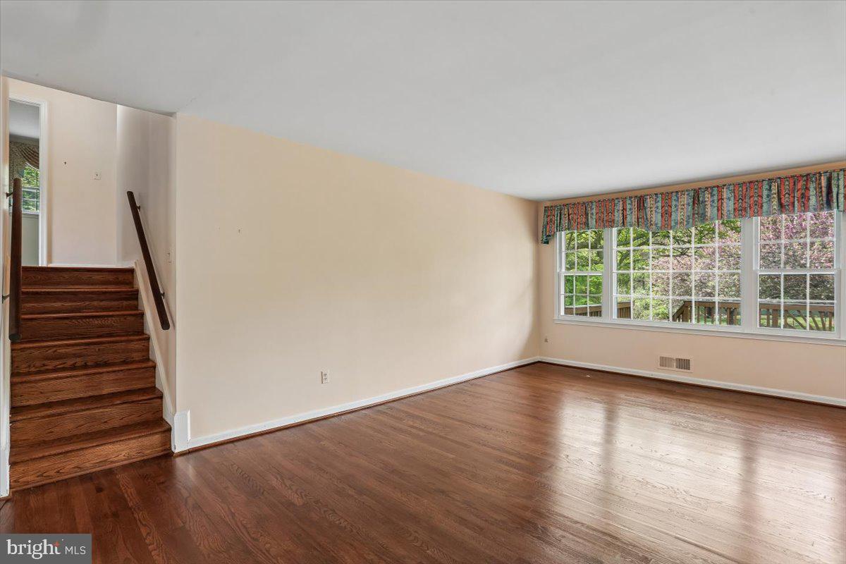 16725 FRONTENAC TERRACE