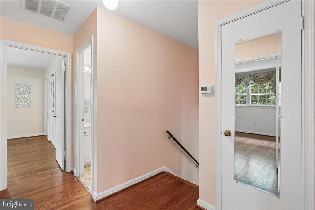 16725 FRONTENAC TERRACE