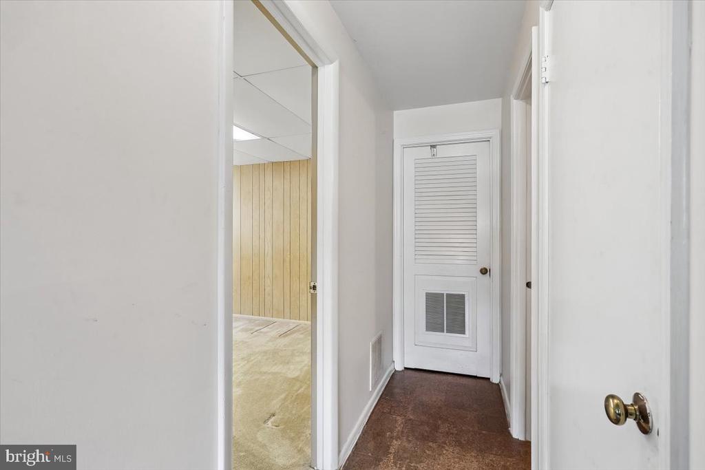 16725 FRONTENAC TERRACE