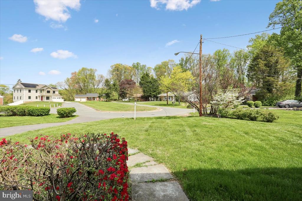 16725 FRONTENAC TERRACE