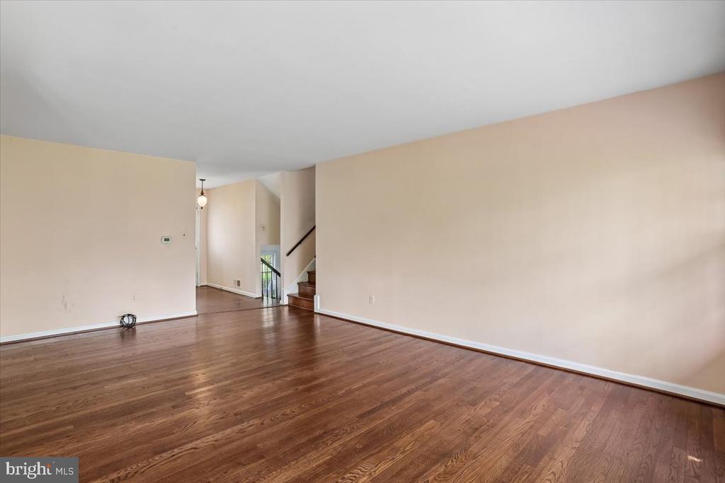 16725 FRONTENAC TERRACE