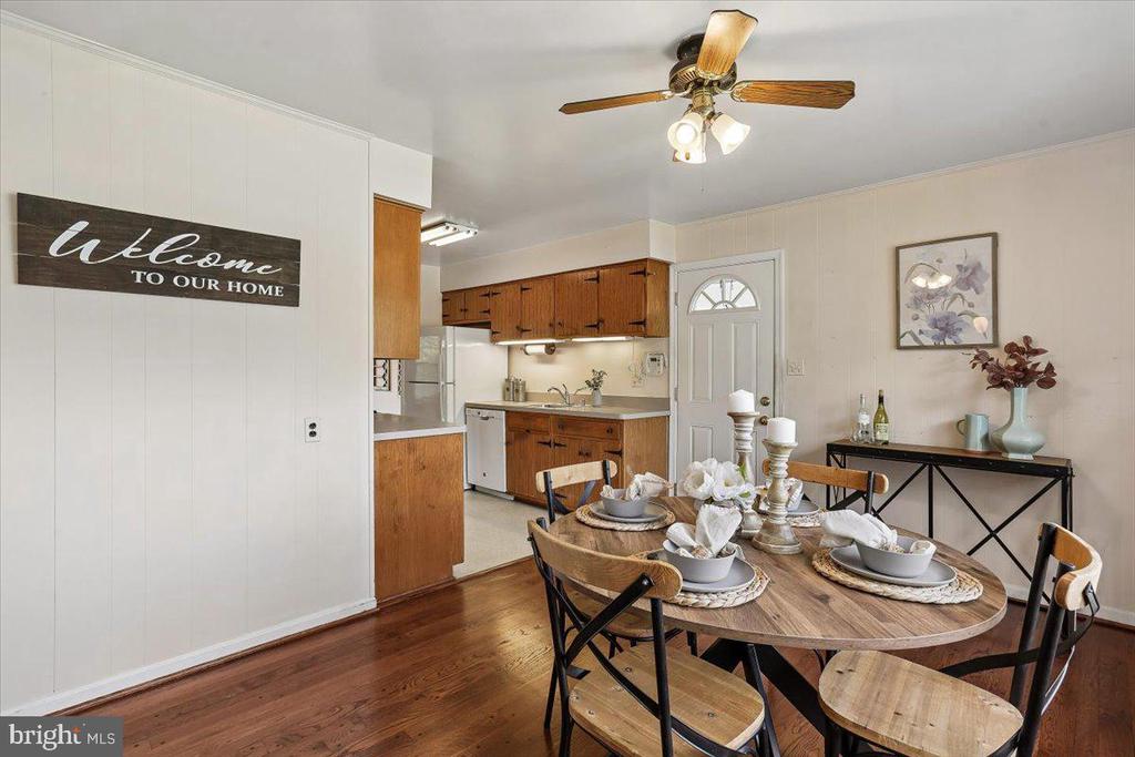 16725 FRONTENAC TERRACE