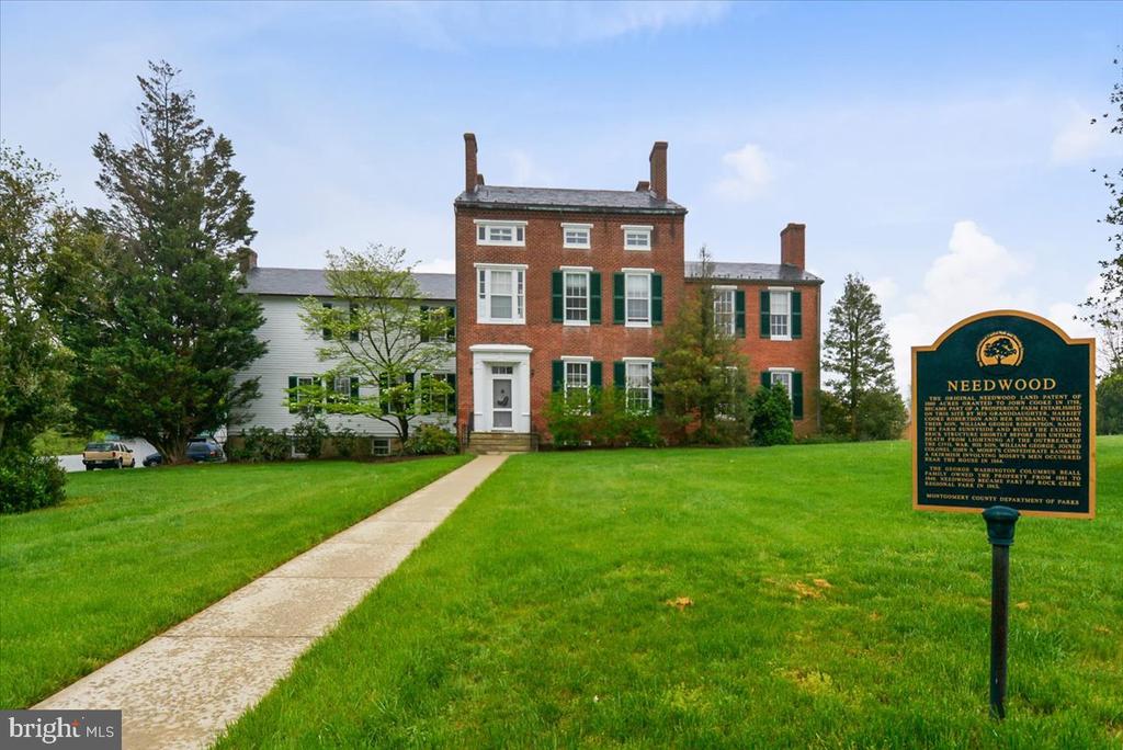 16725 FRONTENAC TERRACE
