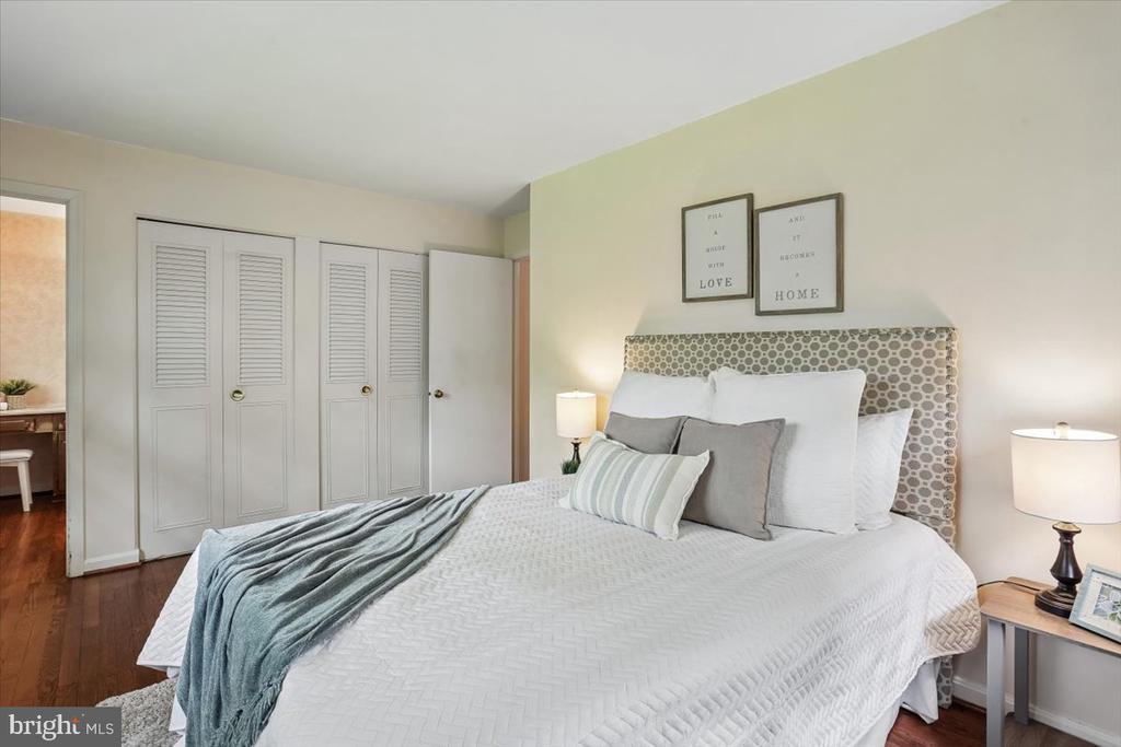 16725 FRONTENAC TERRACE