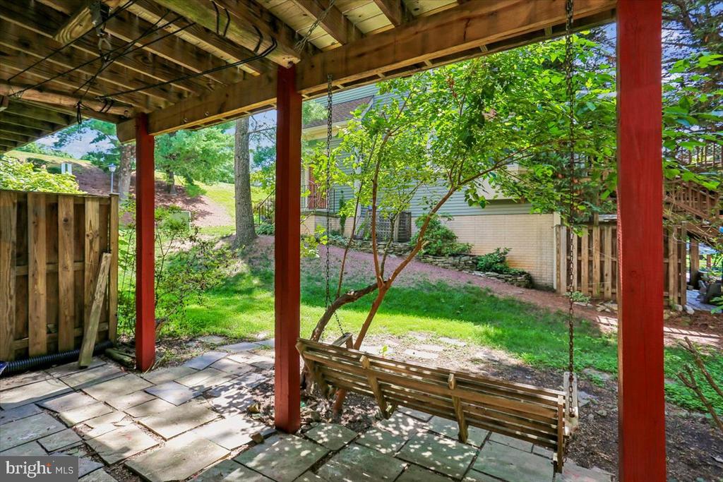 20016 LAKE PARK DRIVE Unit: 122