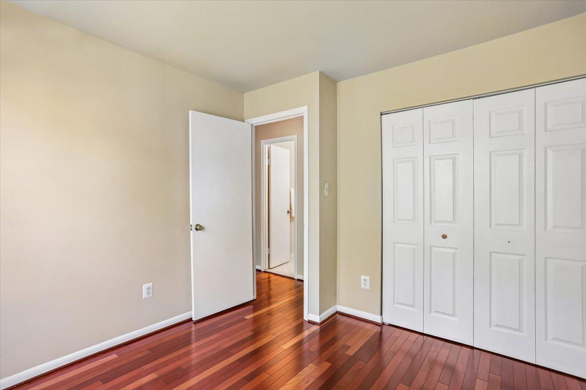 20016 LAKE PARK DRIVE Unit: 122