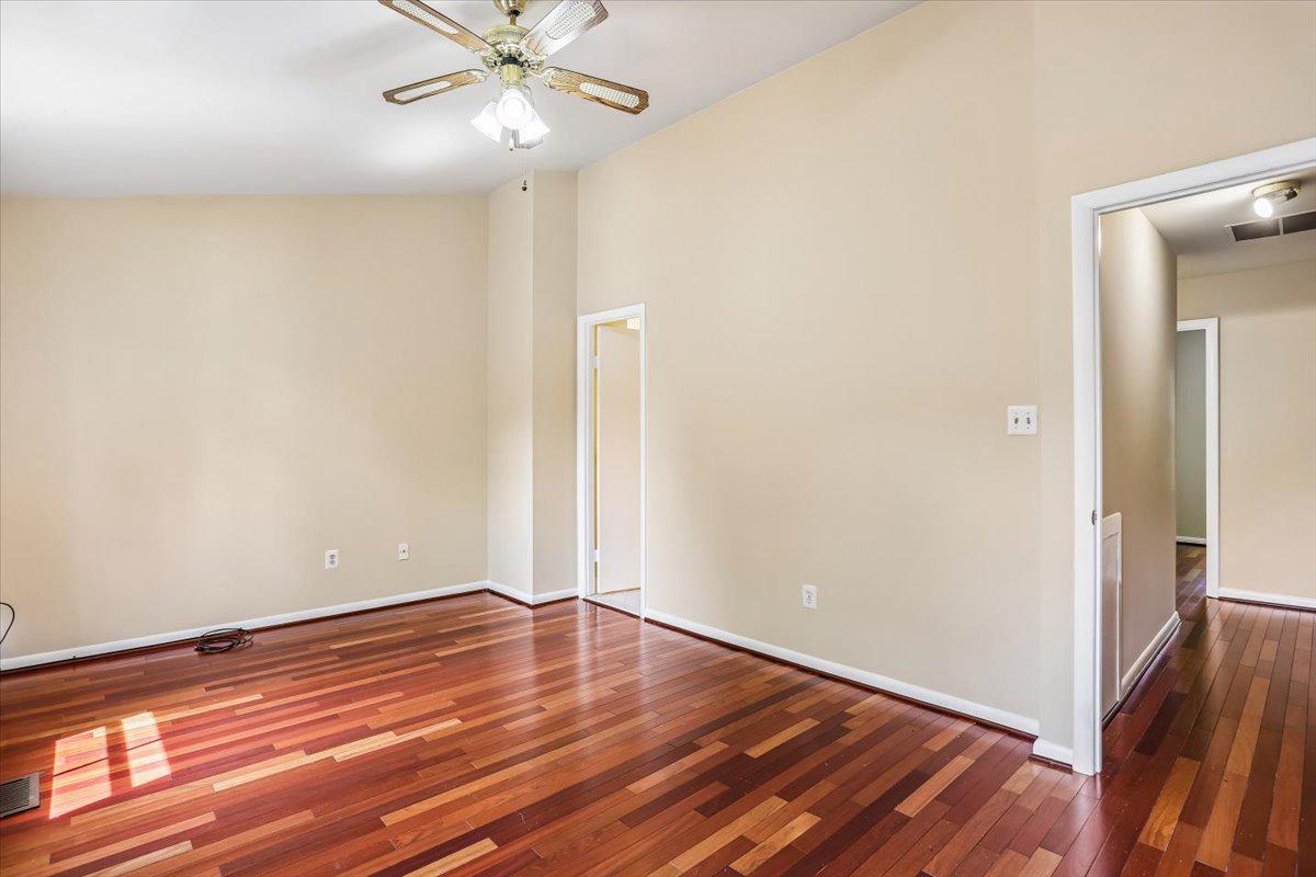 20016 LAKE PARK DRIVE Unit: 122