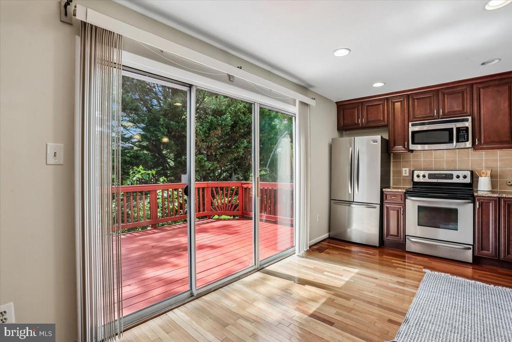 20016 LAKE PARK DRIVE Unit: 122