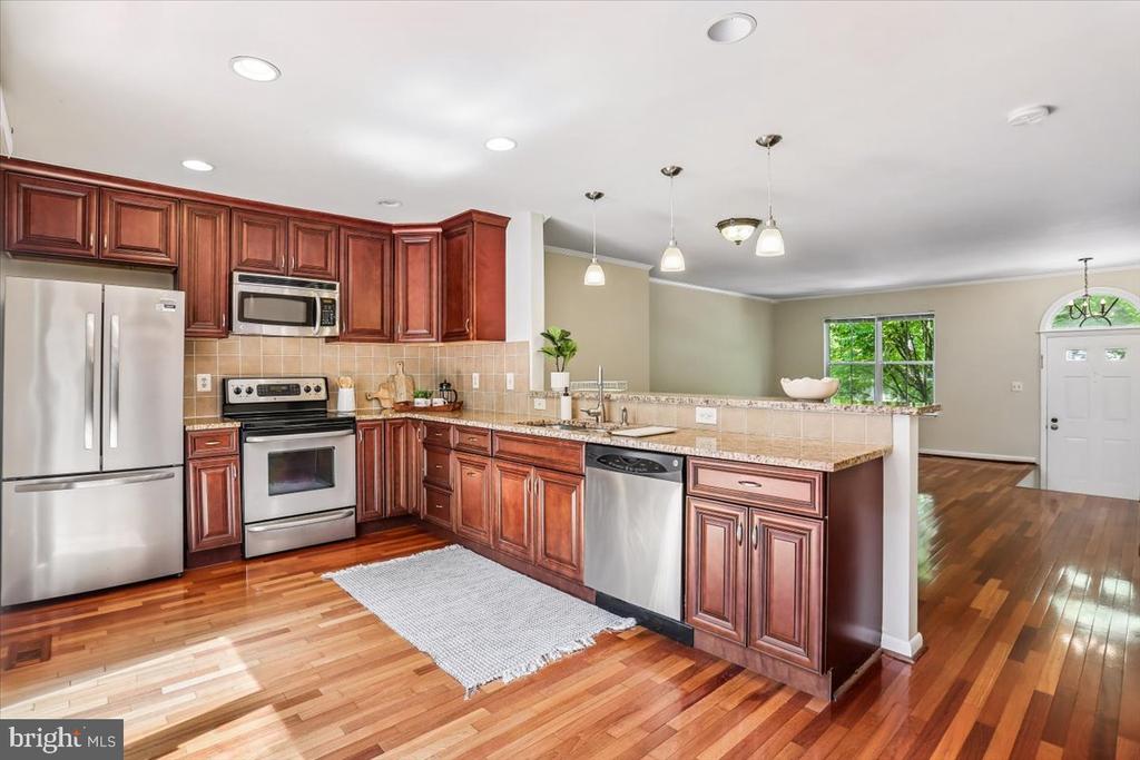 20016 LAKE PARK DRIVE Unit: 122
