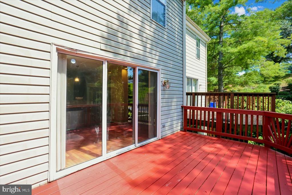 20016 LAKE PARK DRIVE Unit: 122