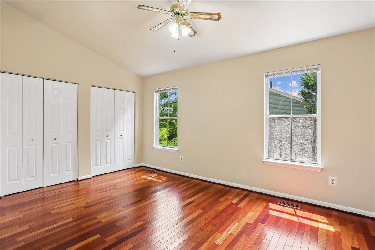 20016 LAKE PARK DRIVE Unit: 122