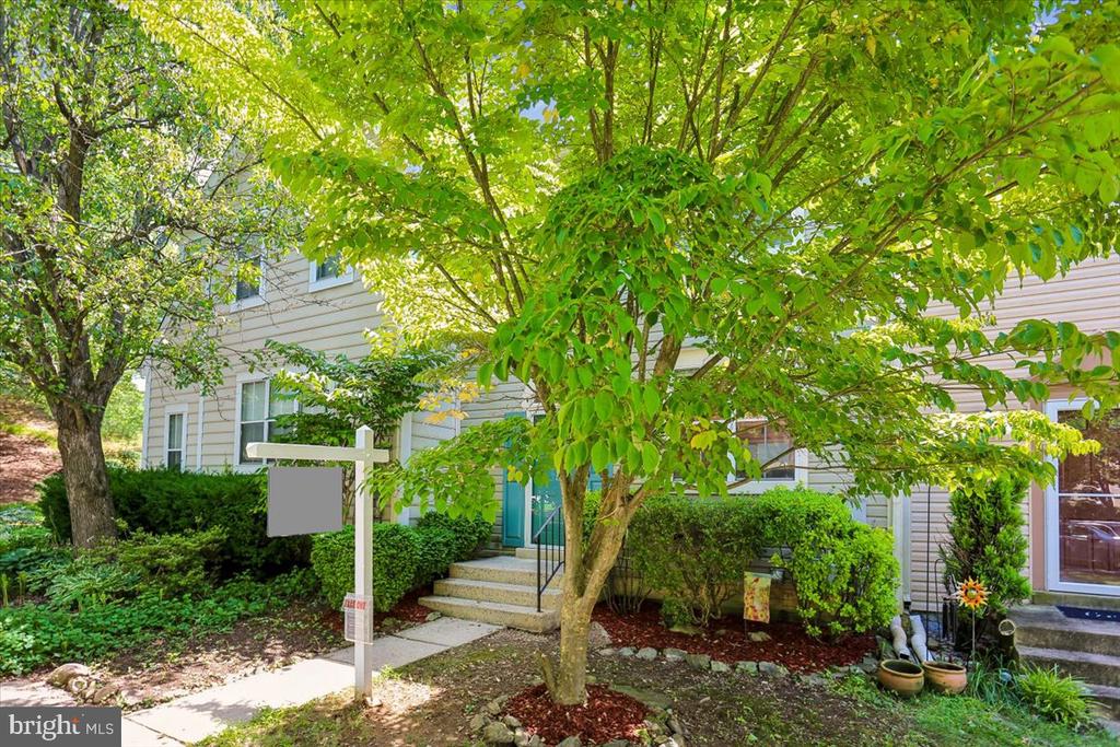 20016 LAKE PARK DRIVE Unit: 122