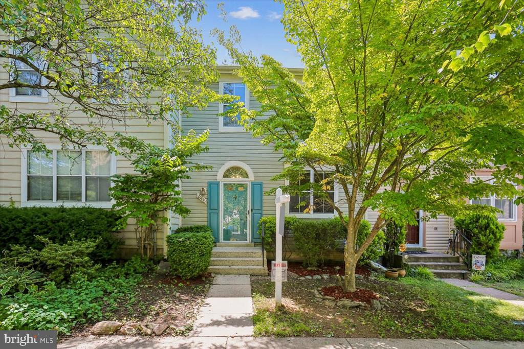 20016 LAKE PARK DRIVE Unit: 122