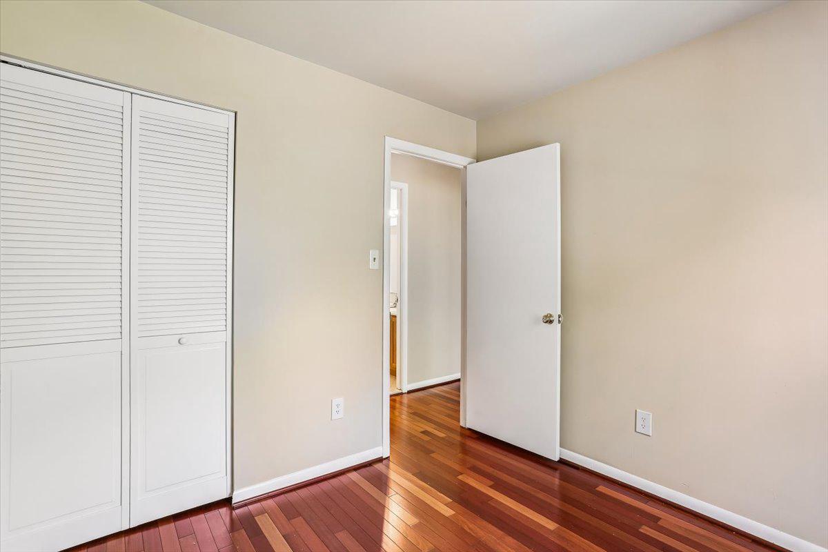 20016 LAKE PARK DRIVE Unit: 122