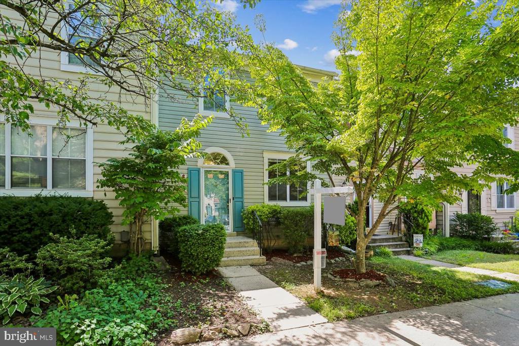 20016 LAKE PARK DRIVE Unit: 122