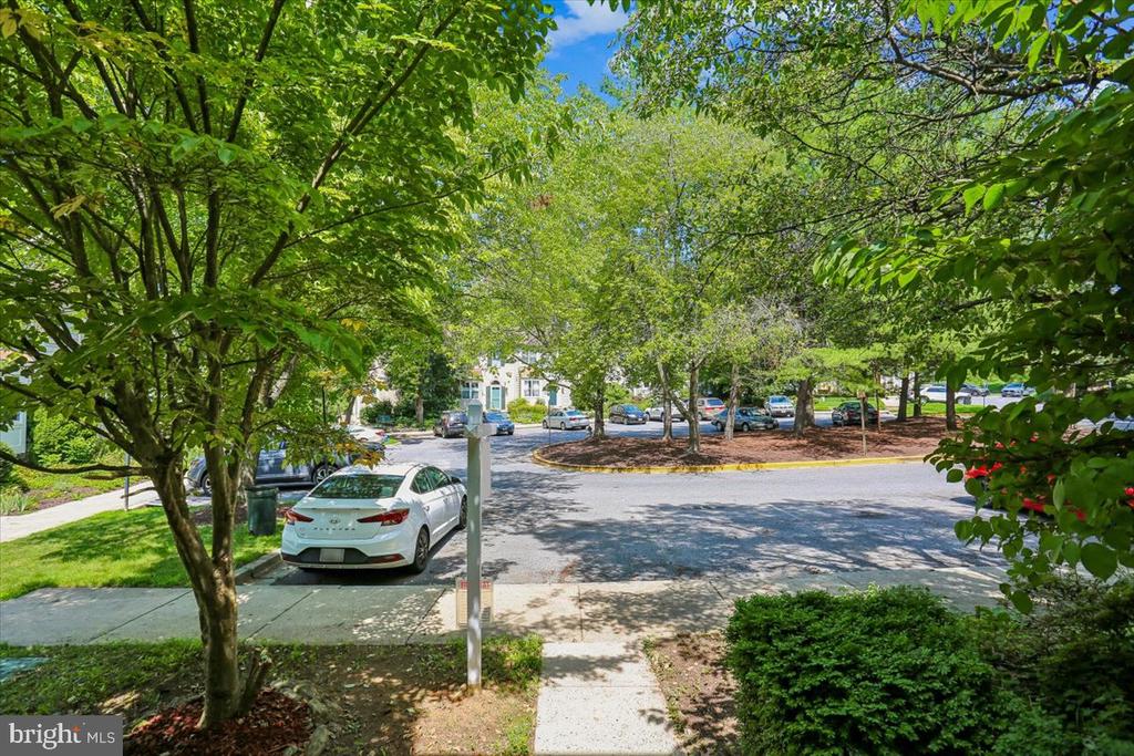 20016 LAKE PARK DRIVE Unit: 122