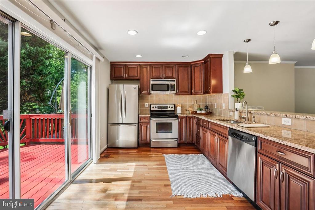 20016 LAKE PARK DRIVE Unit: 122