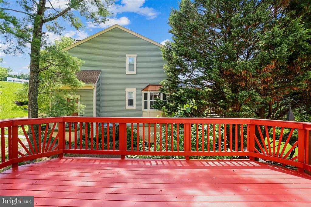 20016 LAKE PARK DRIVE Unit: 122